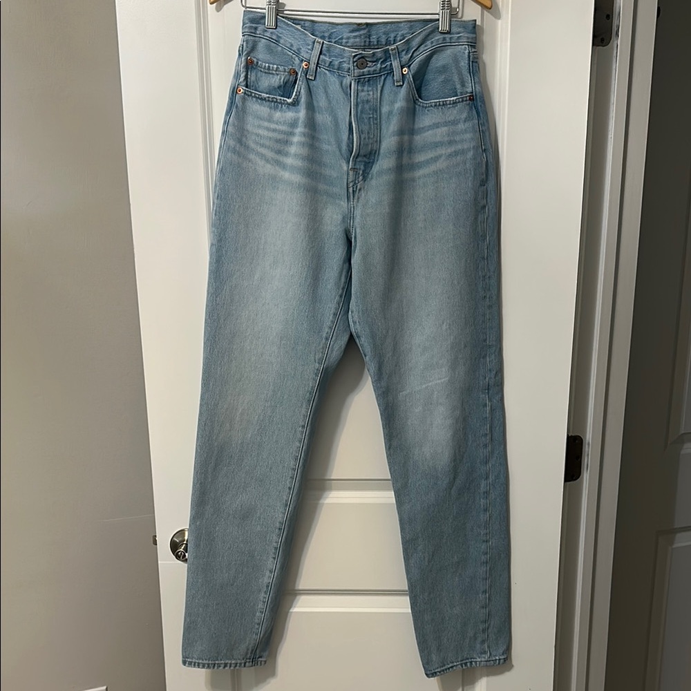 Classic Faded Blue Women's Levi’s 501 Boyfriend Jeans